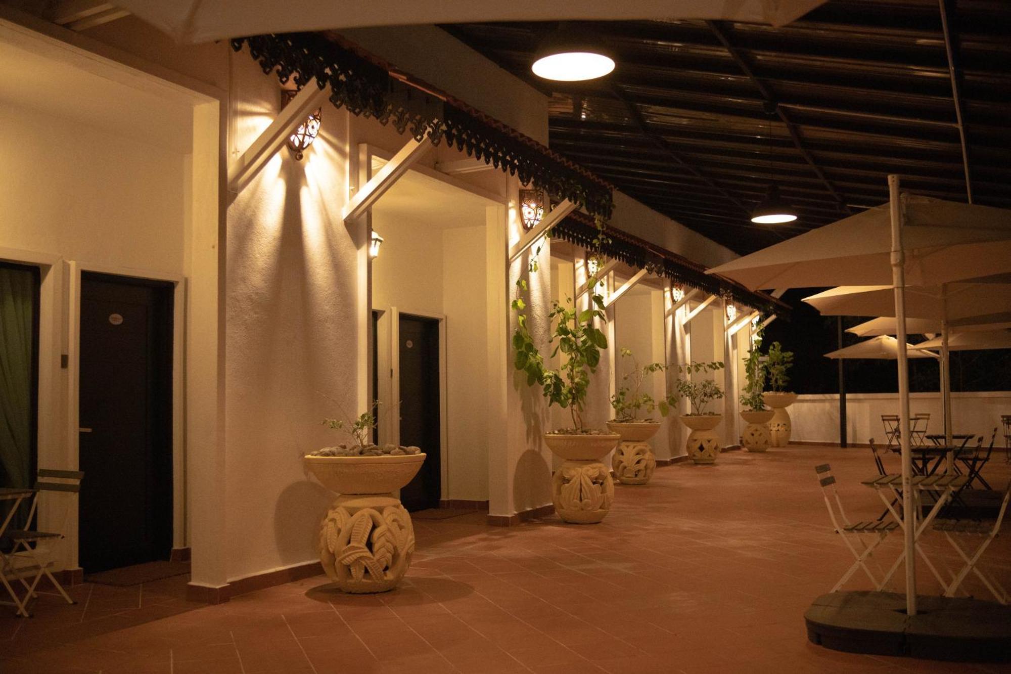 Champaca Villa - ฮูลูลางัต ภายนอก รูปภาพ